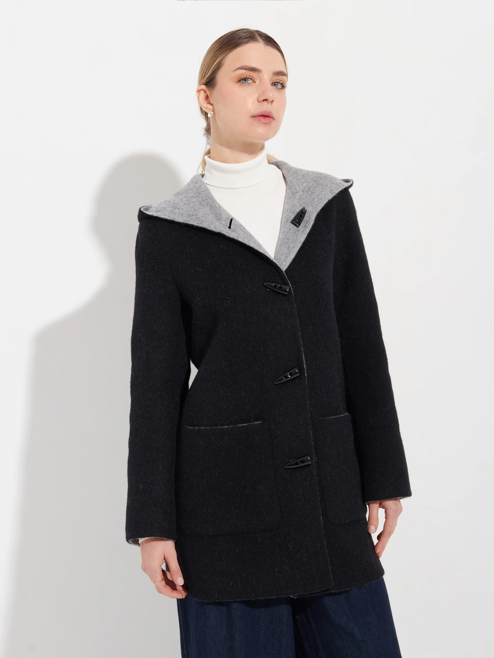 Abrigo Alaia De Baby Alpaca Color Negro - Image 3