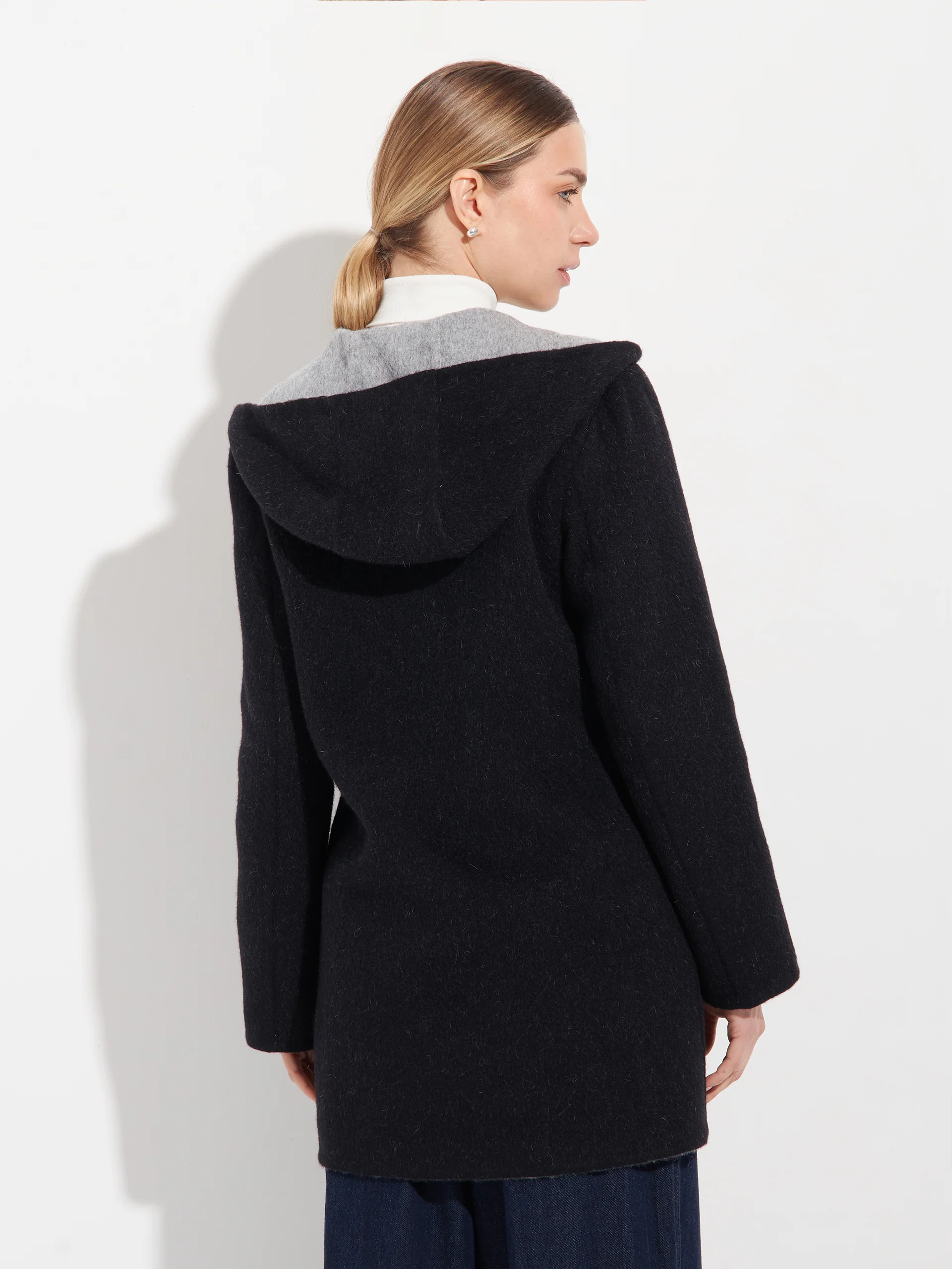 Abrigo Alaia De Baby Alpaca Color Negro - Image 4