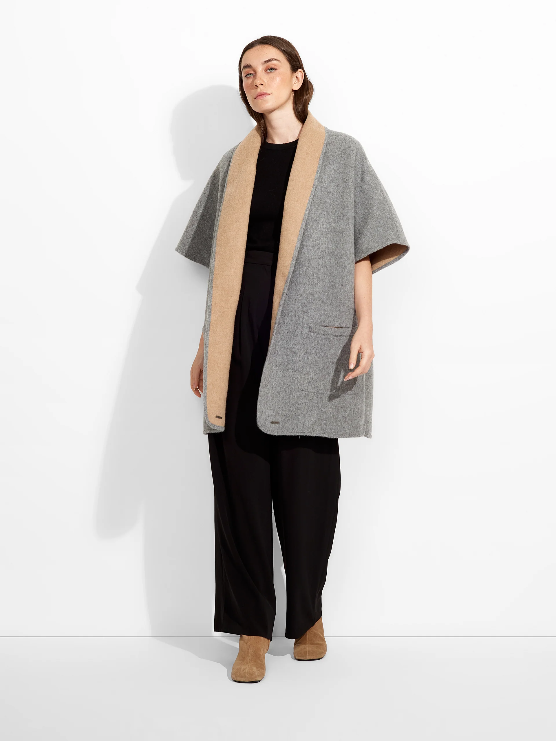 Capa Zea De Baby Alpaca Color Beige - Image 10