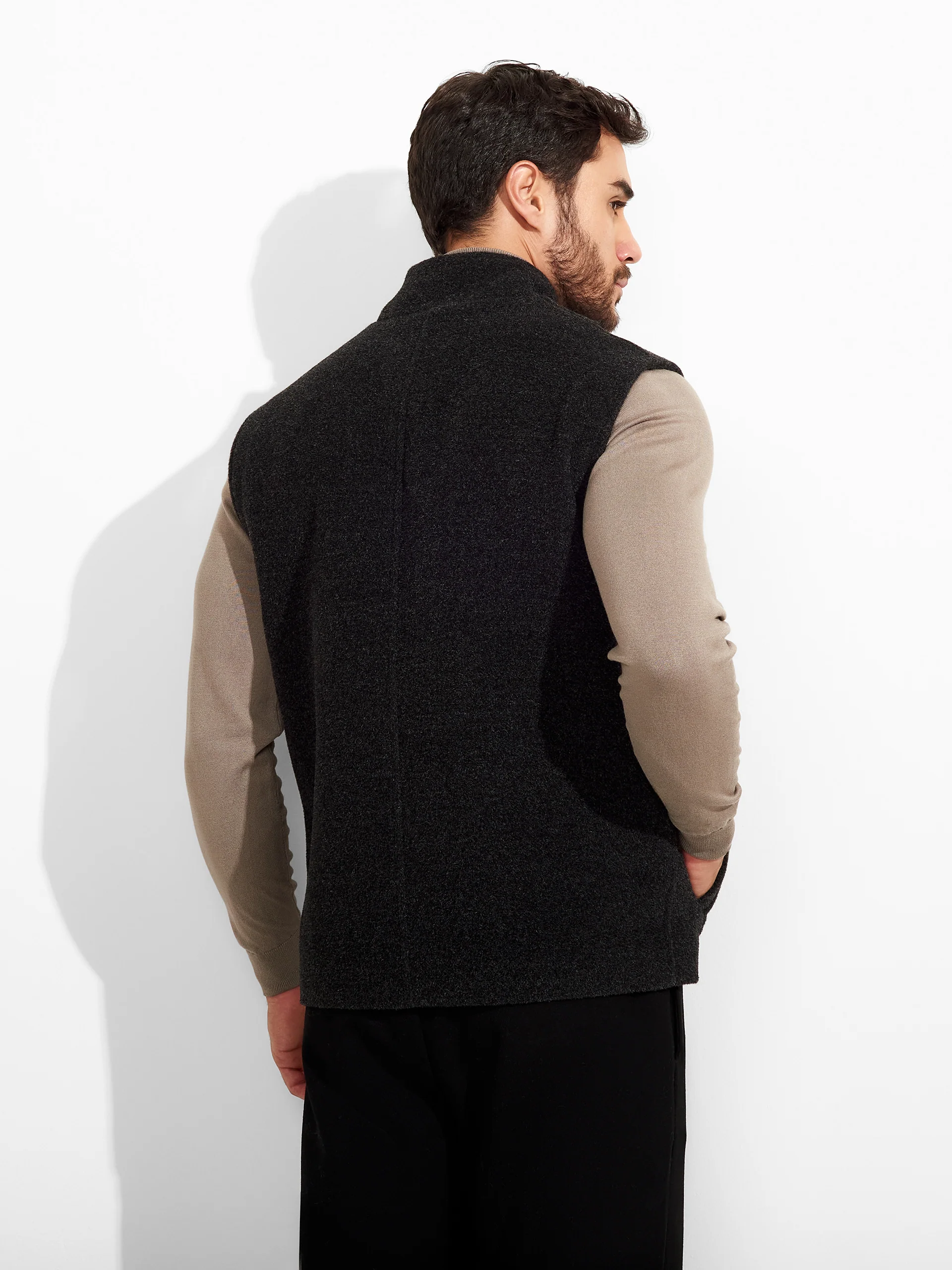 Chaleco Zunkle De Lana Color Gris - Image 3