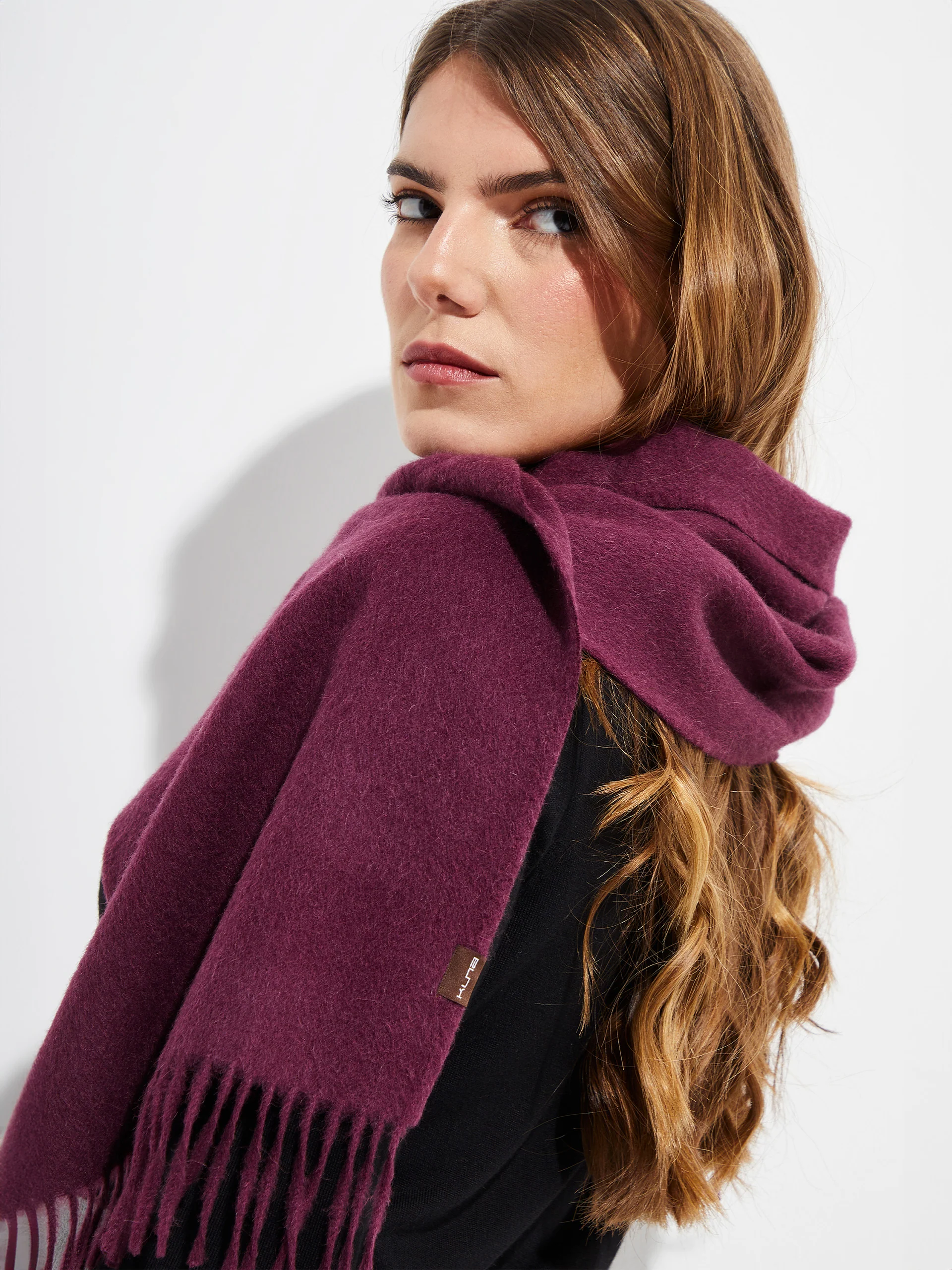 Chalina Jamas De Royal Alpaca Color Guinda - Image 3