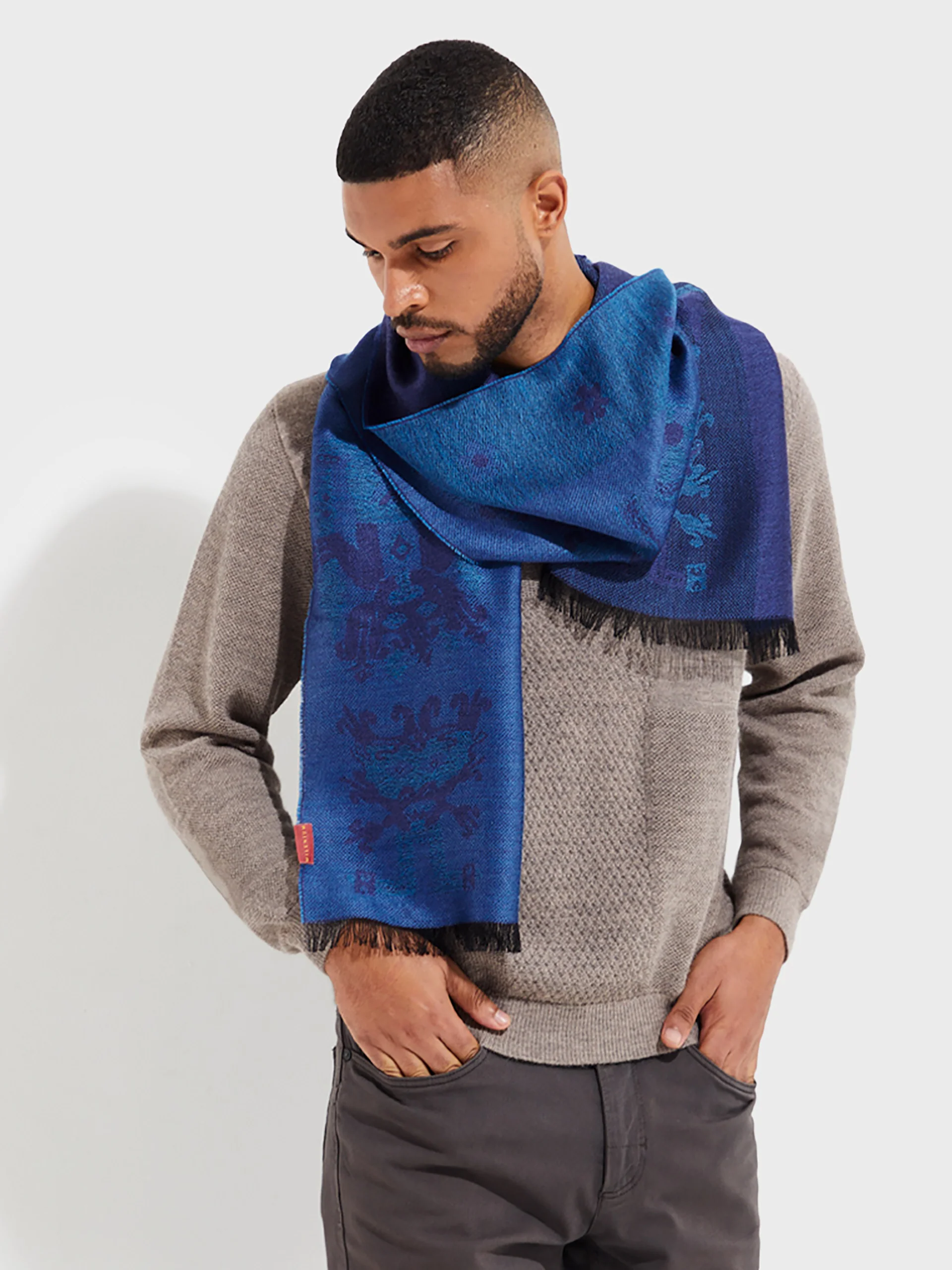 Chalina Nazca - 39 De Baby Alpaca Color Azul - Image 4