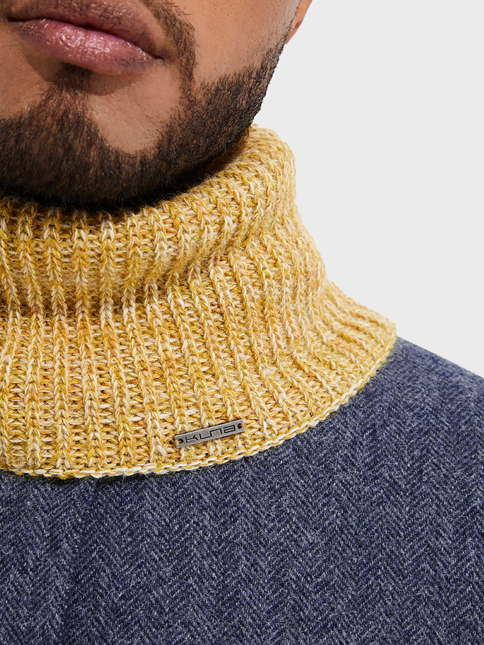 Chalina Ubicate Neck De Baby Alpaca Color Amarillo - Image 5