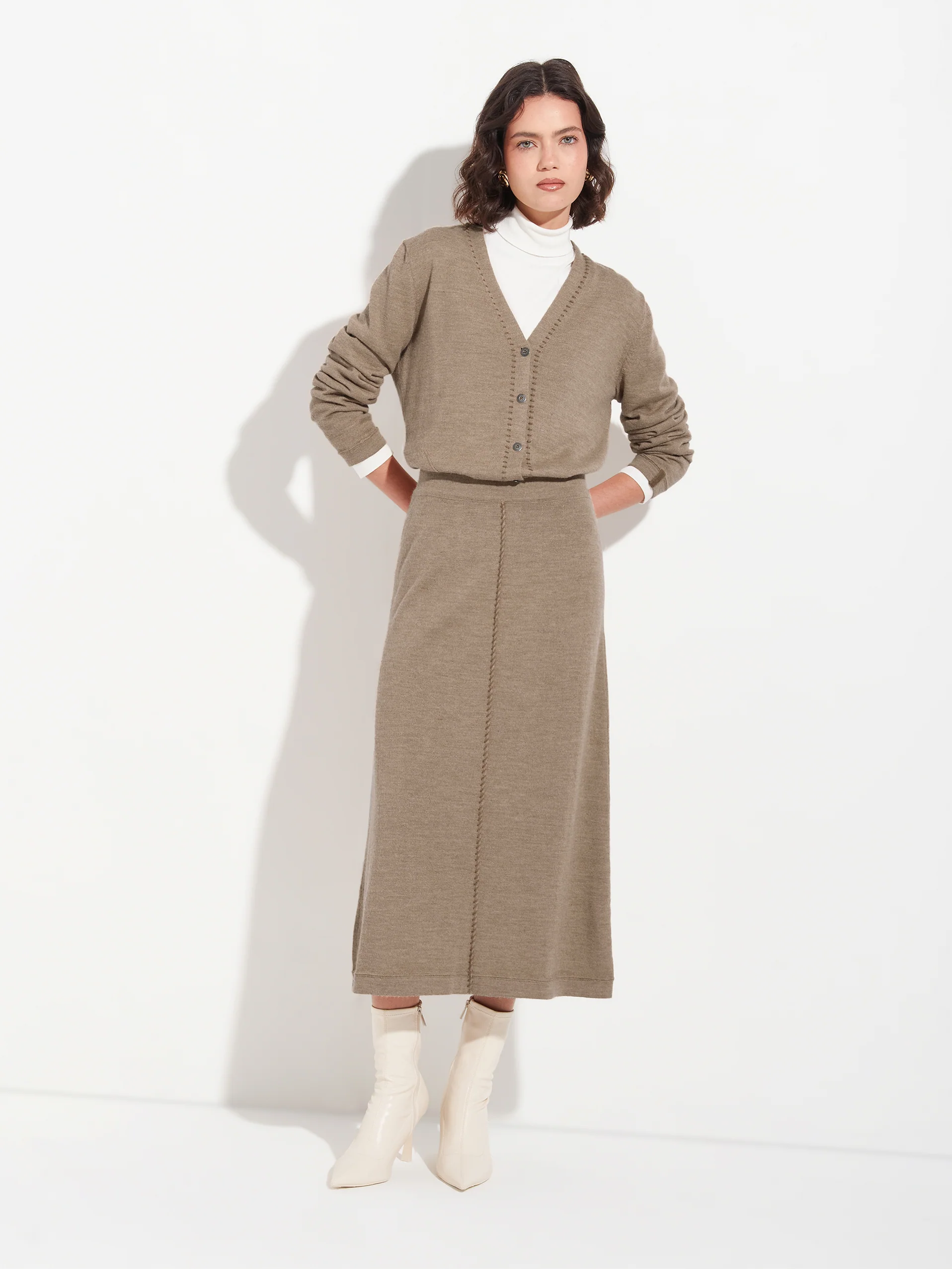 Falda Brenda Skirt De Baby Alpaca Color Marrón - Image 4