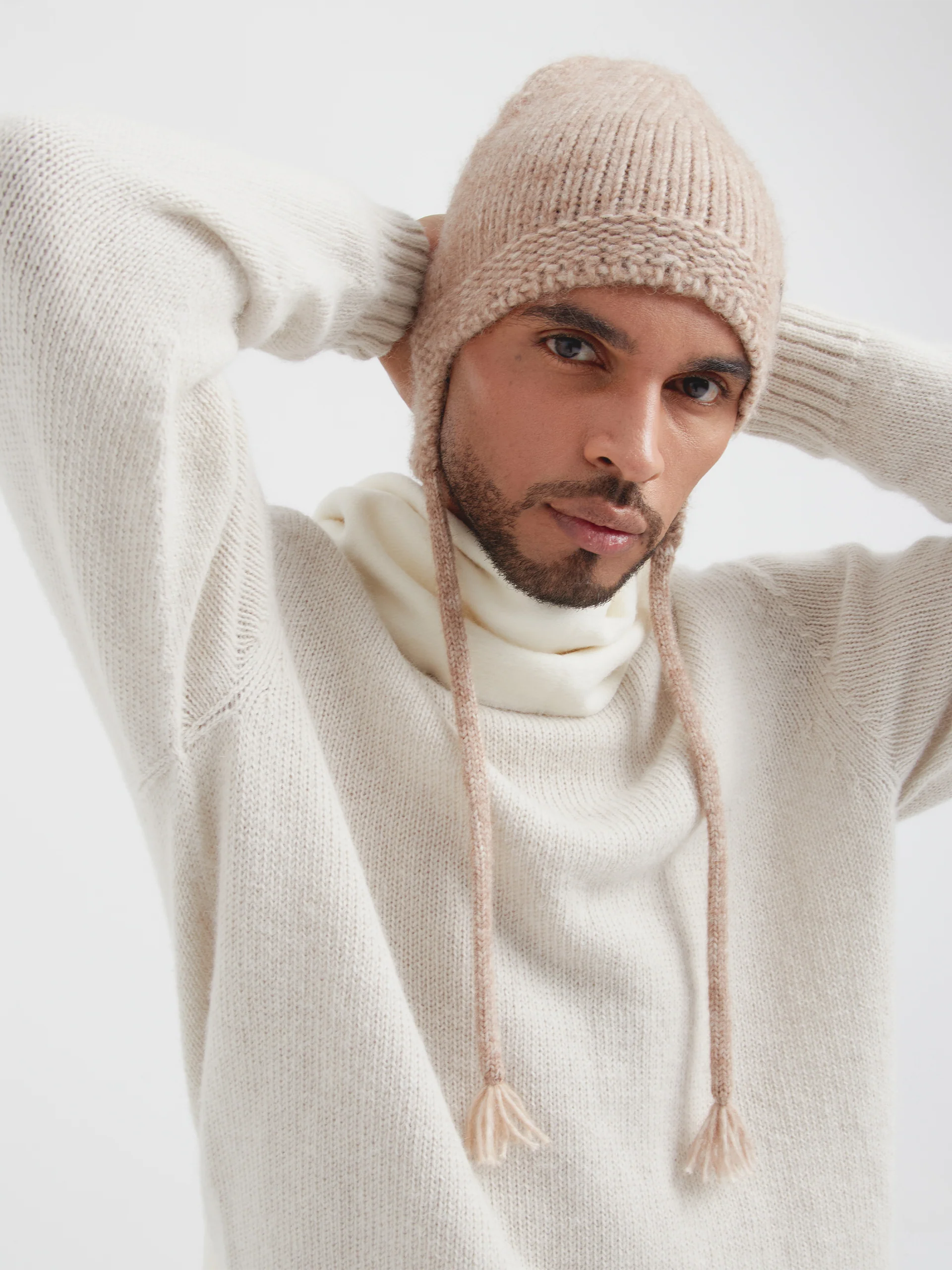 Gorro Chic De Baby Alpaca Color Beige - Image 4