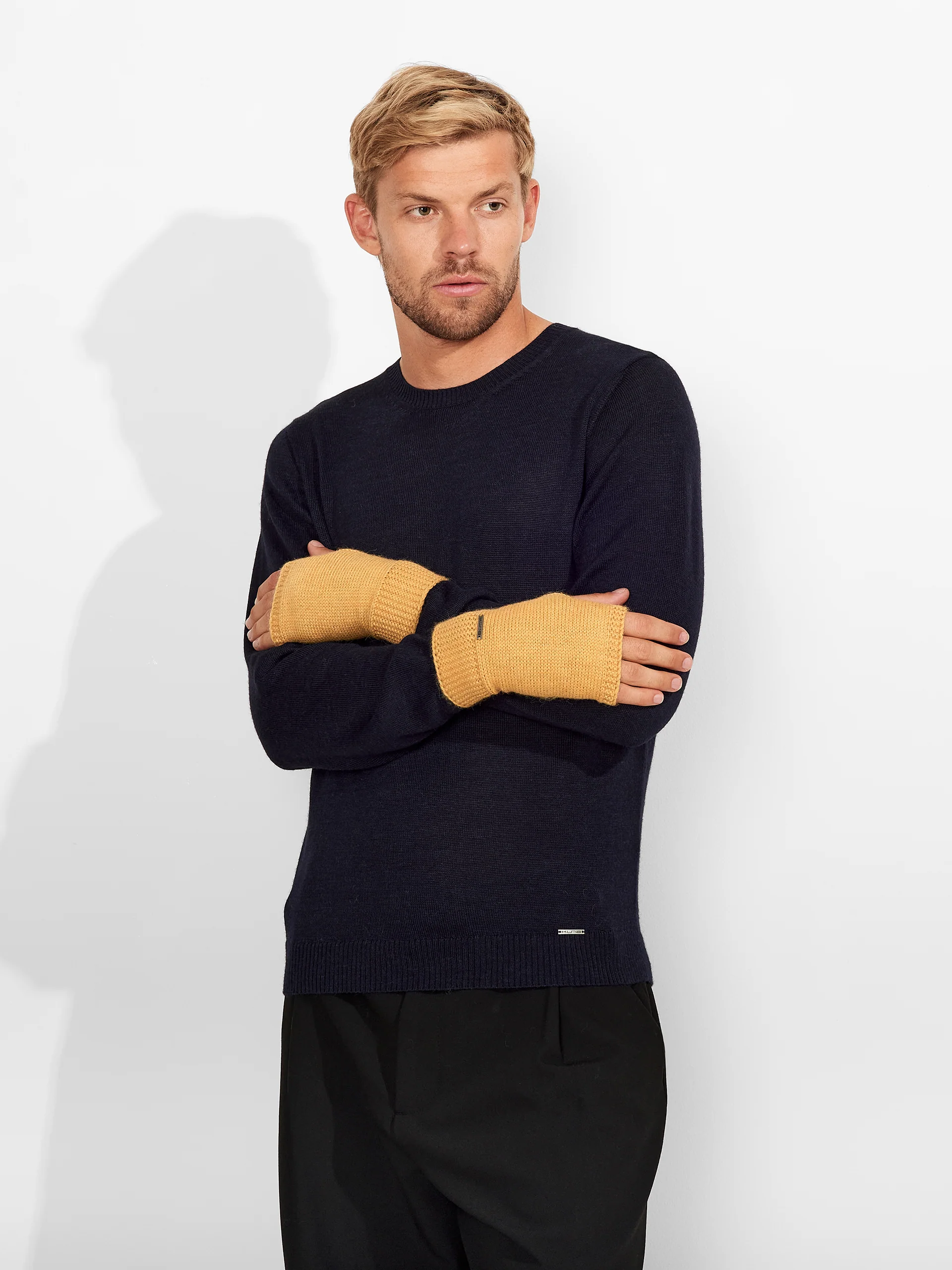 Guantes Zafiro De Baby Alpaca Color Amarillo - Image 4