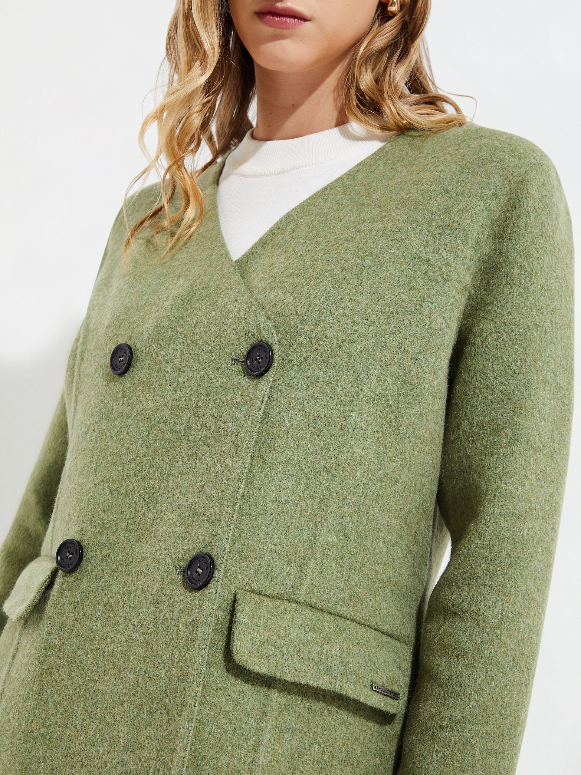 Saco Yvette De Baby Alpaca Y Lana Color Verde - Image 5