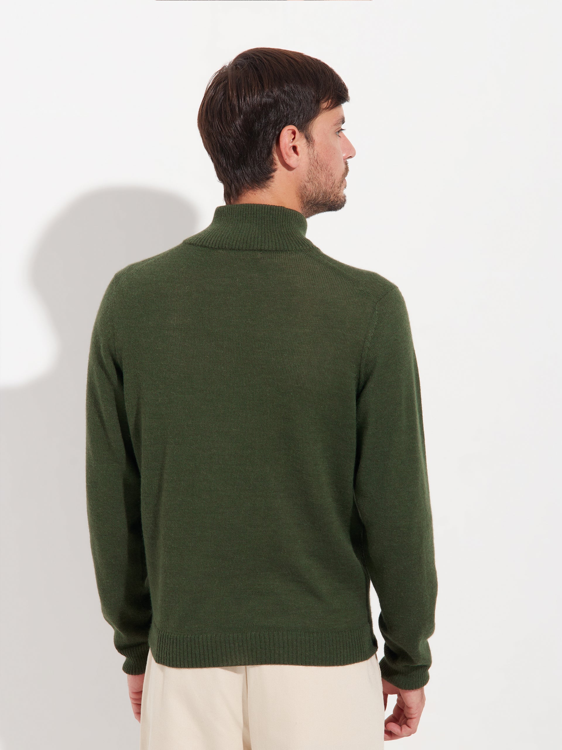 Suéter Albert De Baby Alpaca Color Verde - Image 3