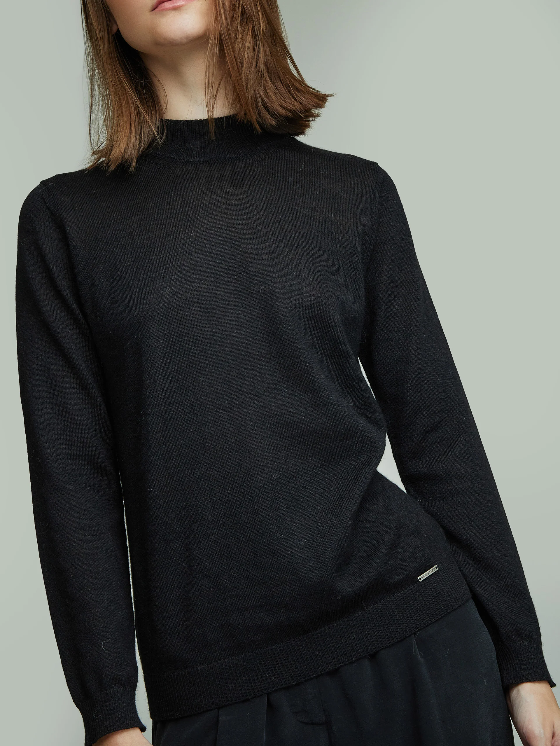 Suéter Anahi De Baby Alpaca Color Black - Image 5