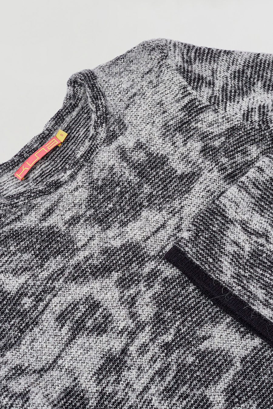 Suéter Wild De Baby Alpaca Color B&W - Image 5