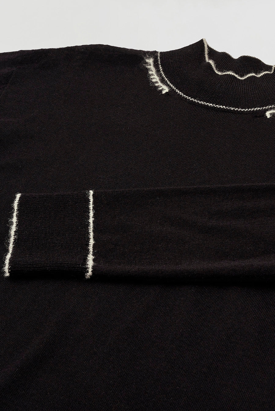 Suéter Wisdom De Baby Alpaca Color B&W - Image 5