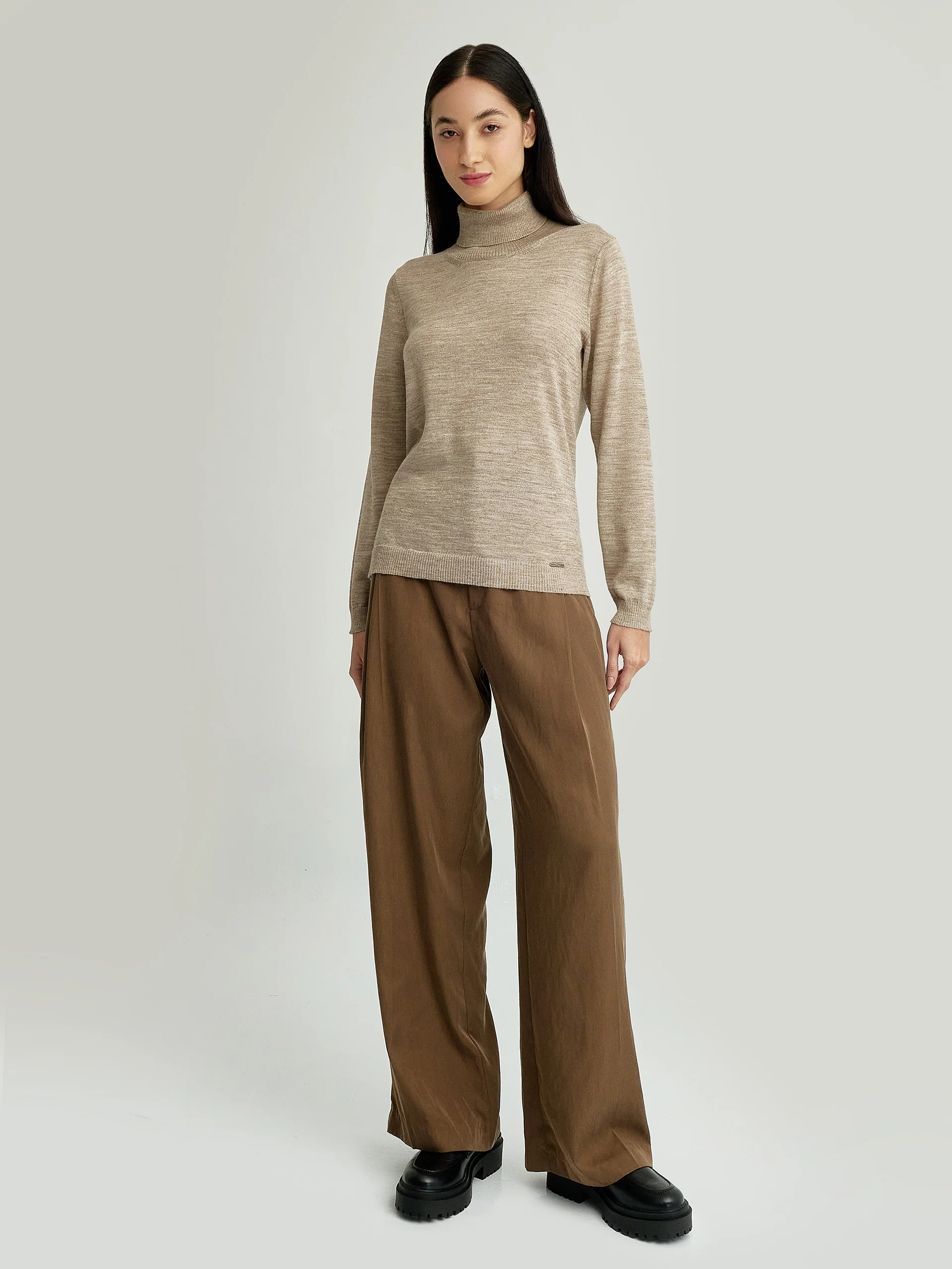 Suéter Ysola De Baby Alpaca Color Beige - Image 4