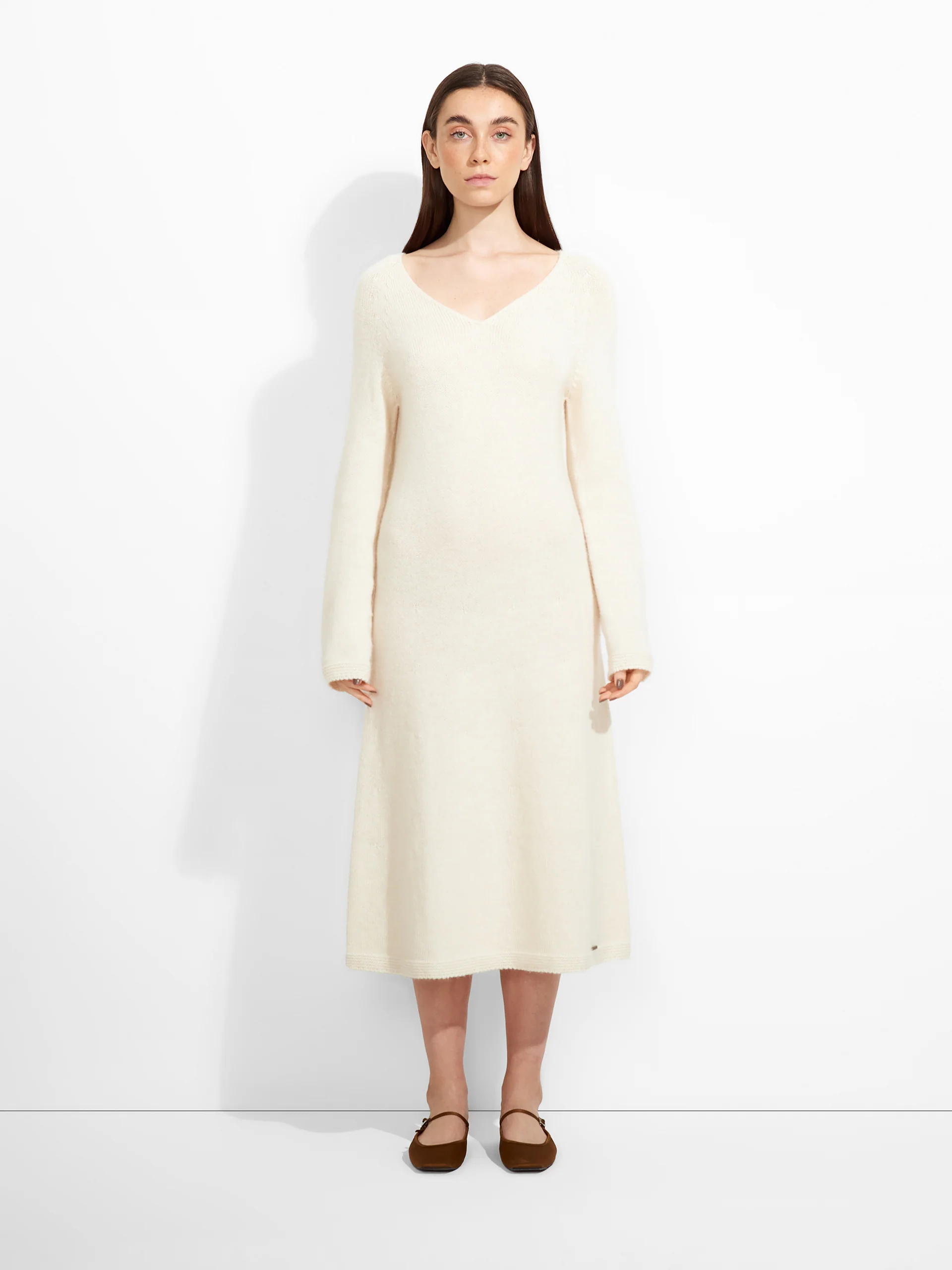 Vestido Zafina De Baby Alpaca Color Ecru - Image 4